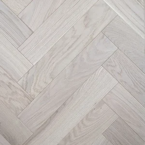 Invisible Oak – Invisible Oak – Engineered Oak Herringbone Flooring