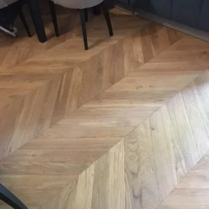 Natural Oak Chevron – Engineered Oak Chevron Flooring