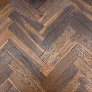 Smoked Natural – Engineered Oak Herringbone Flooring